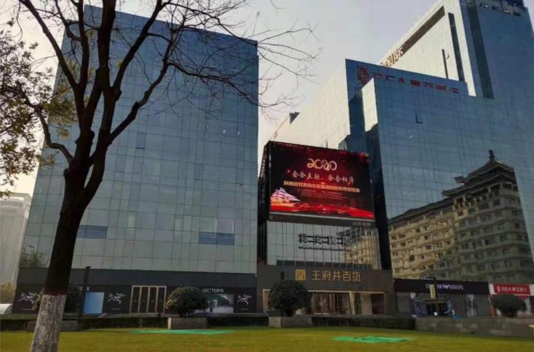 LED发光字形象招牌制作可起到什么作用?